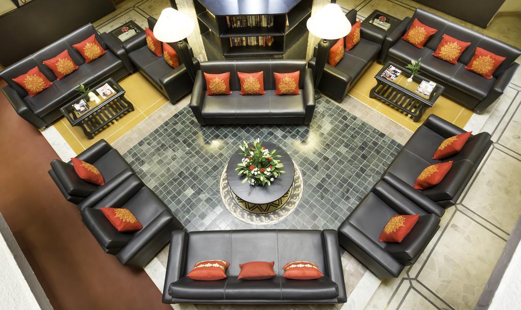 Hm Suites & Studios Bangalore Eksteriør bilde