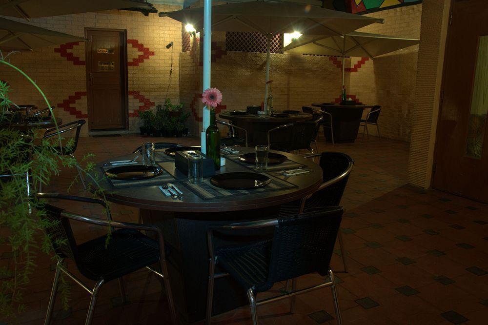 Hm Suites & Studios Bangalore Eksteriør bilde