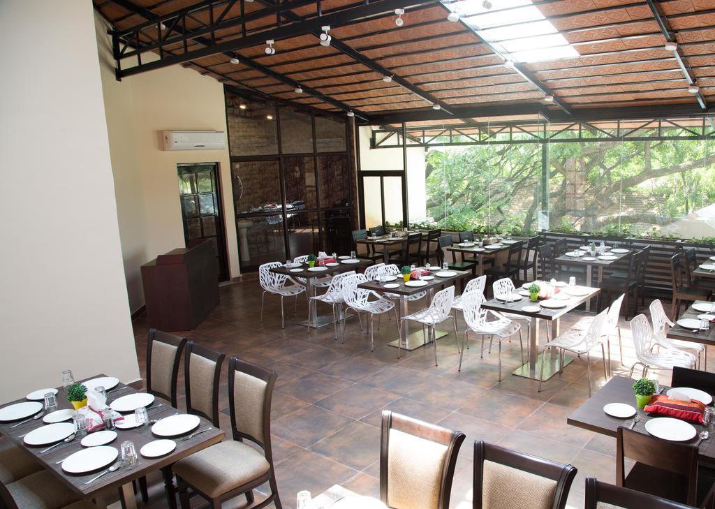 Hm Suites & Studios Bangalore Eksteriør bilde