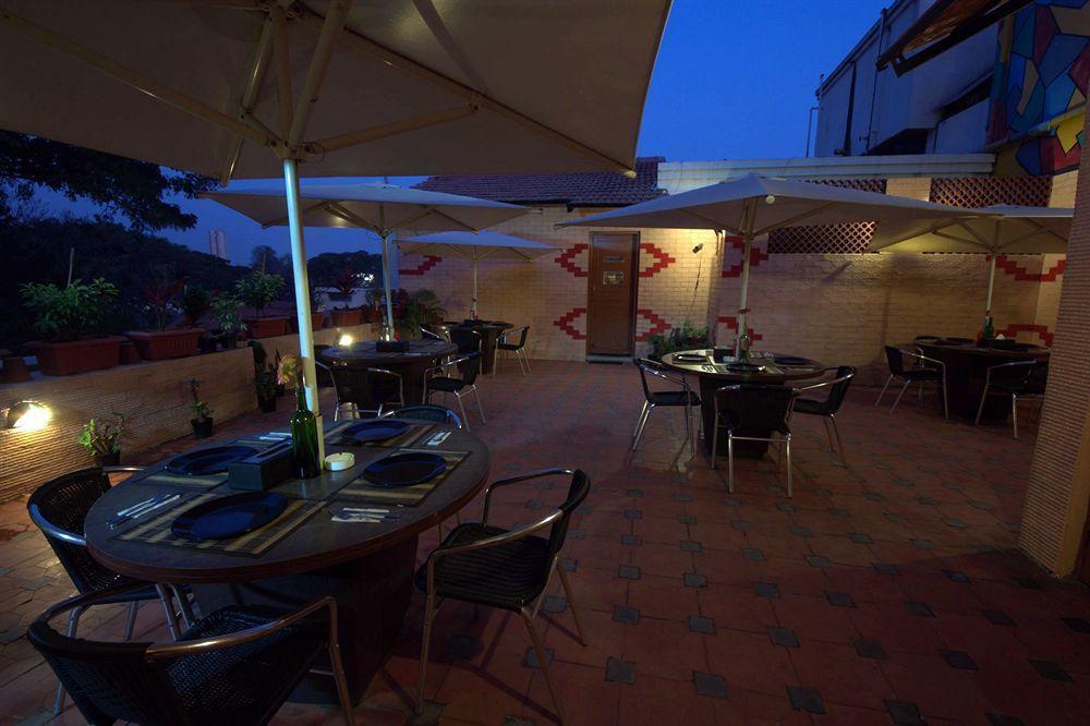 Hm Suites & Studios Bangalore Eksteriør bilde