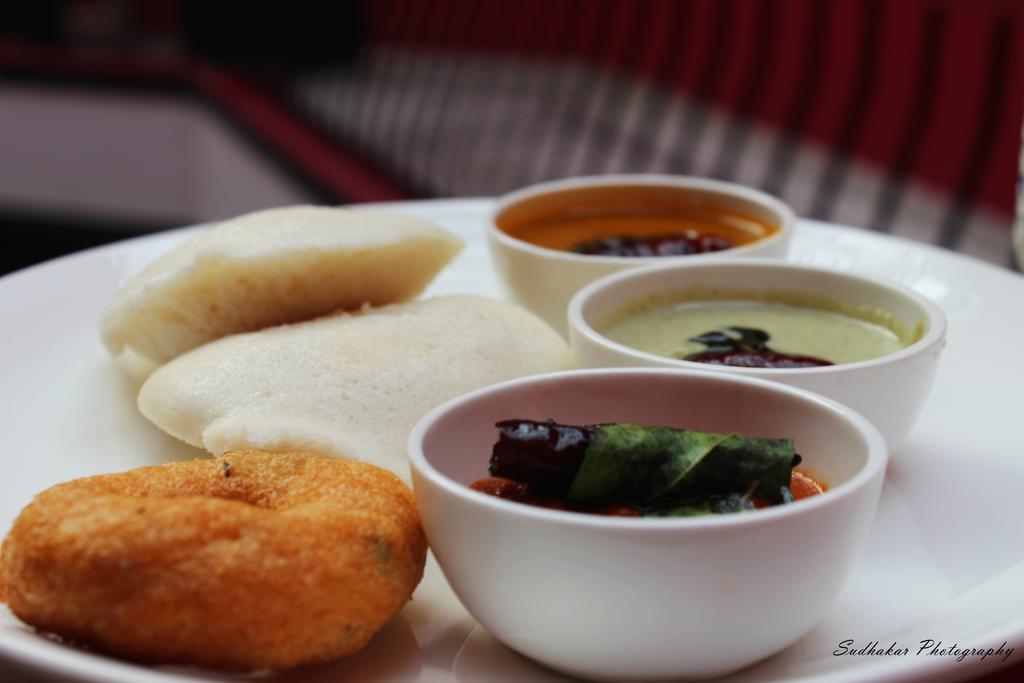 Hm Suites & Studios Bangalore Eksteriør bilde